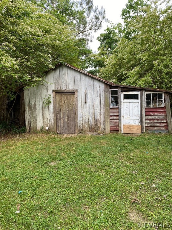 699 Walkerton Landing Road Walkerton, VA 23177 - Photo 21 of 21 Gallery Image 21