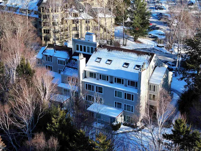 $500 | 46 Packard's Road, Unit 104 WEEK 38, Waterville Valley, NH 03215