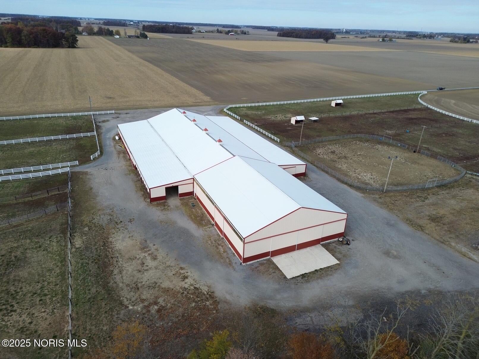 8399 Hook Road Van Wert, OH 45891 - Photo 2 of 45 5