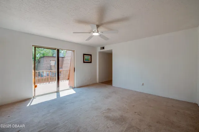 $1,800 | 152 Sweetgum Lane, Port Orange, FL 32129