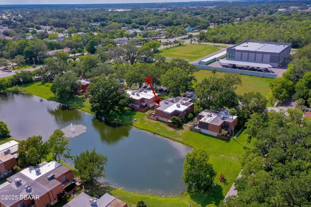 $1,800 | 152 Sweetgum Lane, Port Orange, FL 32129