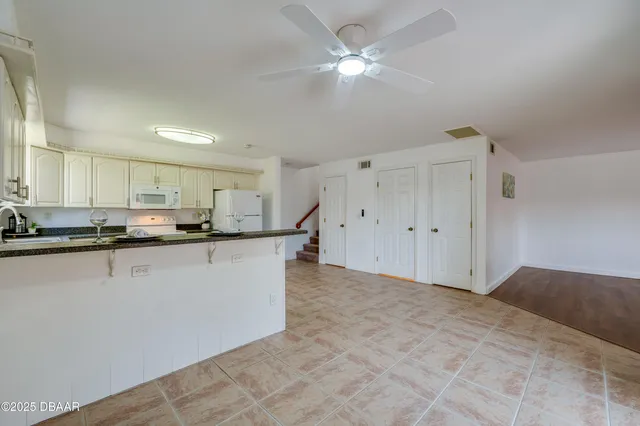 $1,800 | 152 Sweetgum Lane, Port Orange, FL 32129