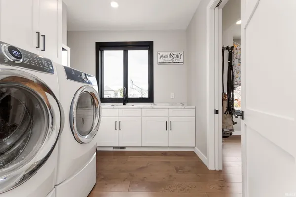 $1,850,000 | 18455 Forest Glade Drive, South Bend, IN 46637