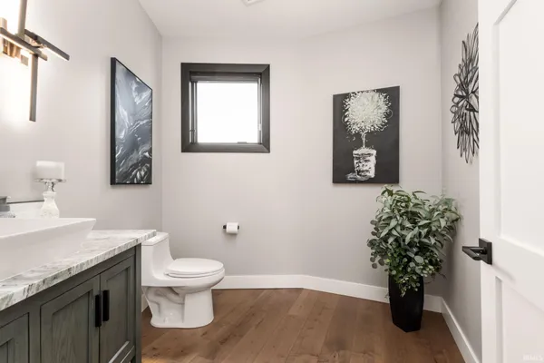 $1,850,000 | 18455 Forest Glade Drive, South Bend, IN 46637