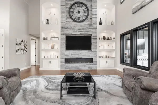 $1,850,000 | 18455 Forest Glade Drive, South Bend, IN 46637