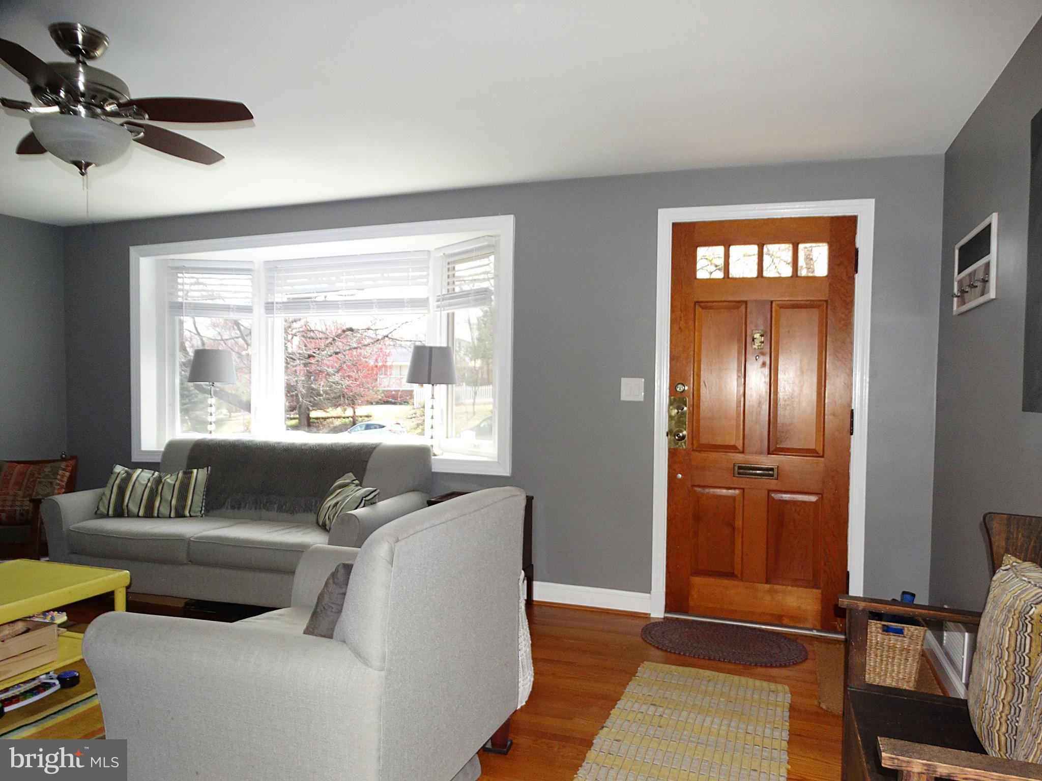 2609 Plyers Mill Road Silver Spring, MD 20902 - Photo 3 of 25 Entrance