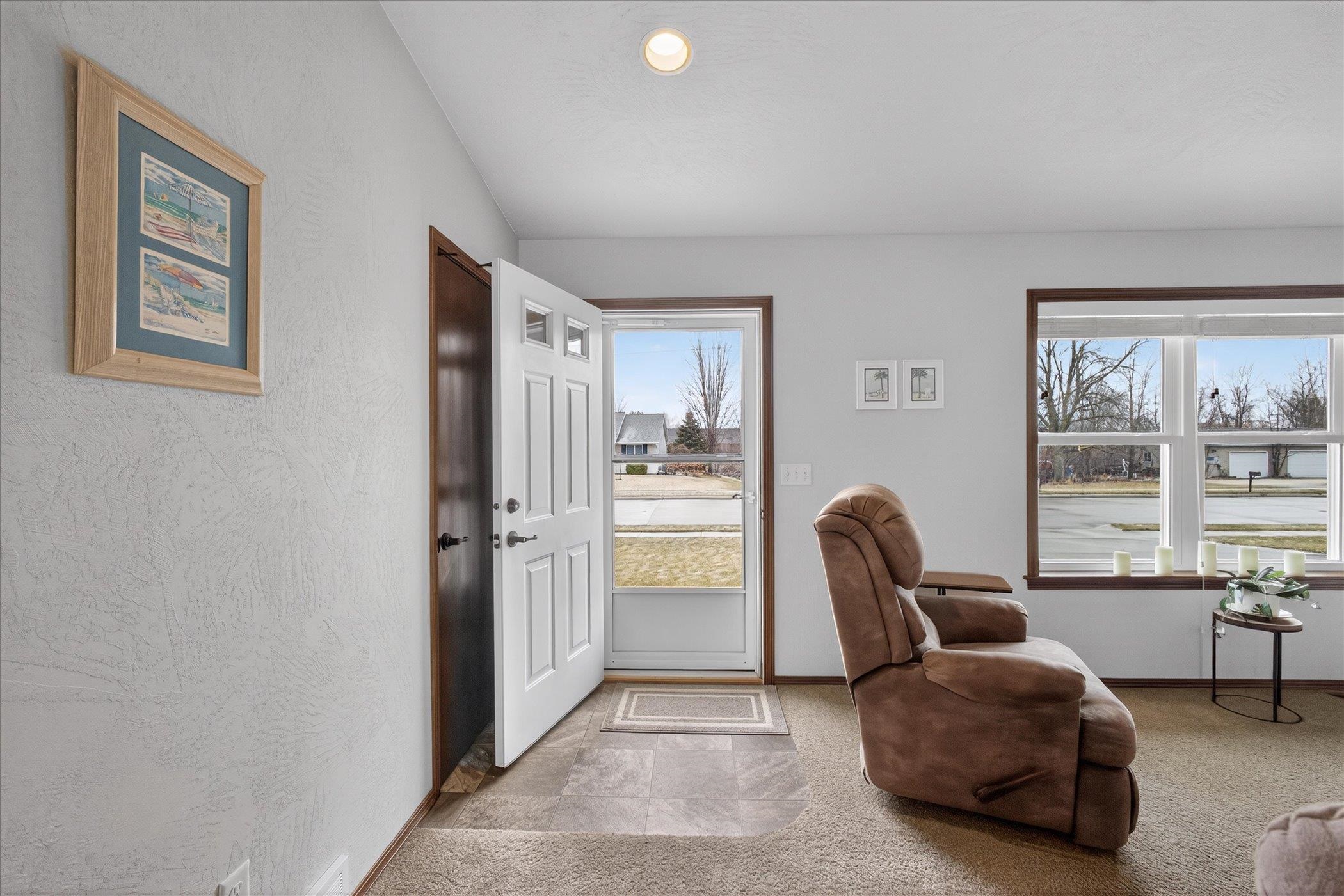 2475 Haas Road Kaukauna, WI 54130 - Photo 6 of 43
