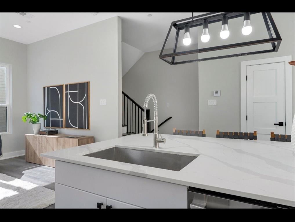 5810 Hudson Street, Unit 103 Dallas, TX 75206 - Photo 10 of 33