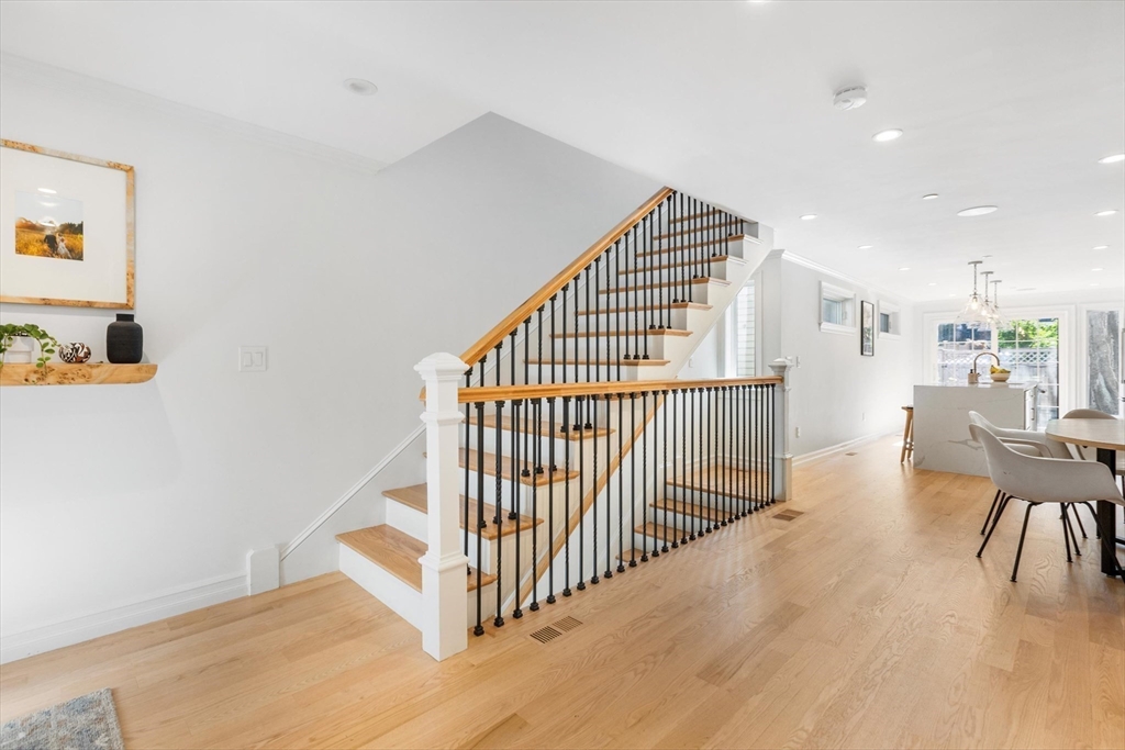 8 Hancock Street Boston, MA 02129 - Photo 11 of 32