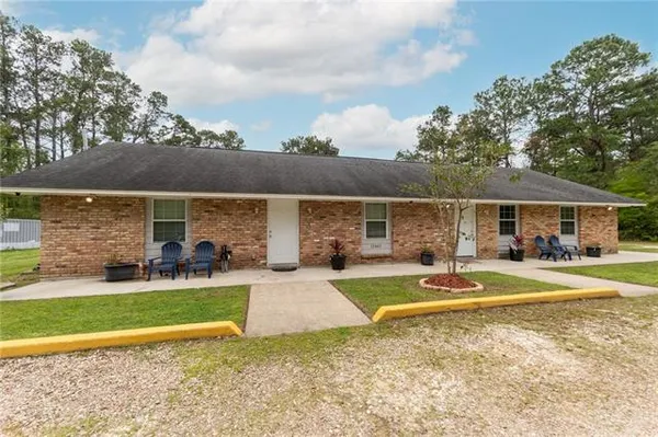 $385,000 | 12461 Wardline Road, Hammond, LA 70401