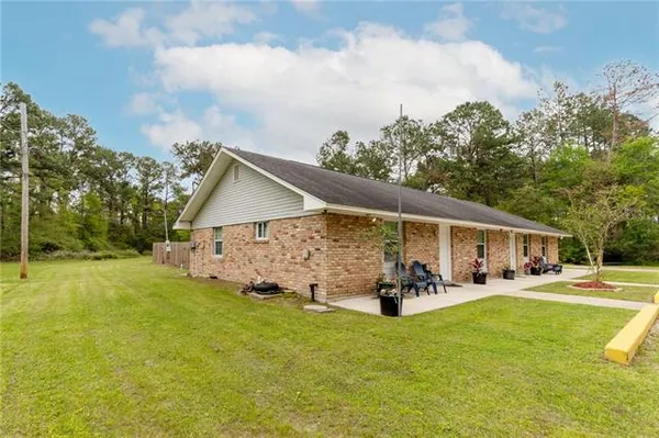 $385,000 | 12461 Wardline Road, Hammond, LA 70401