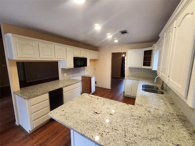 $225,000 | 2703 Dovewood Lane, Spring, TX 77373