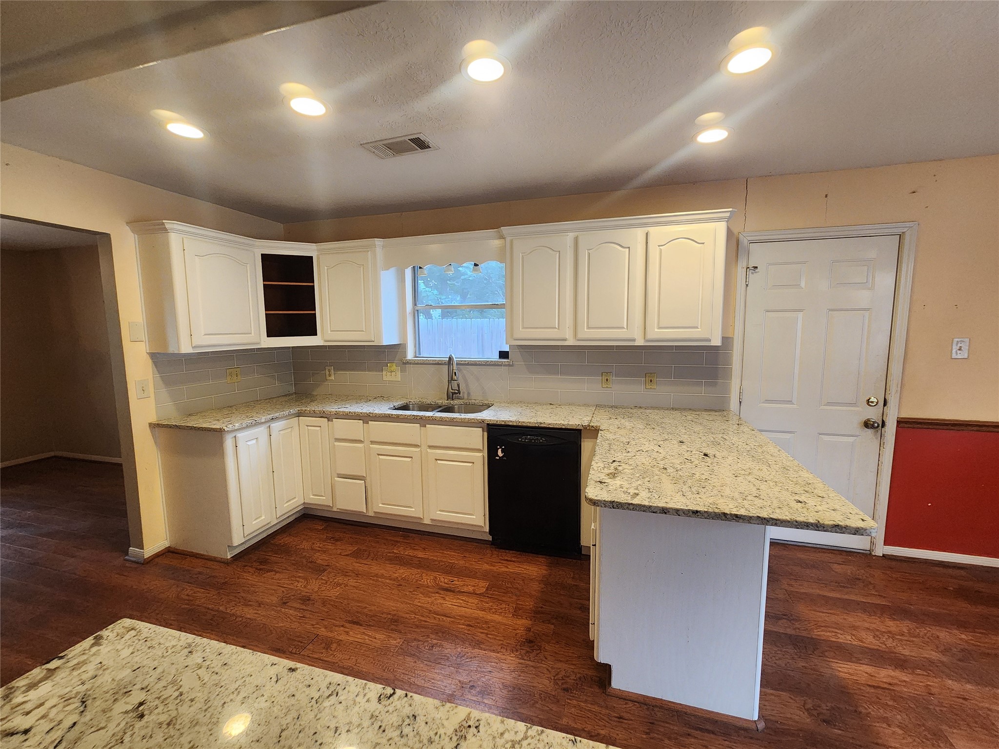 2703 Dovewood Lane Spring, TX 77373 - Photo 8 of 26