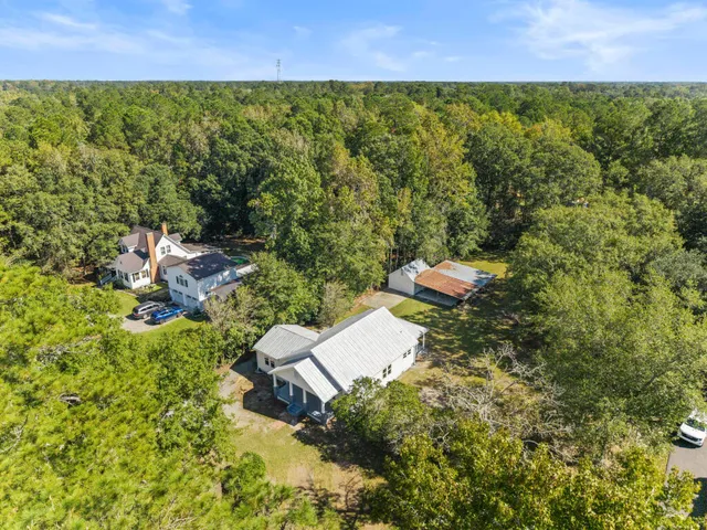 $425,000 | 136 West Street, Moncks Corner, SC 29461