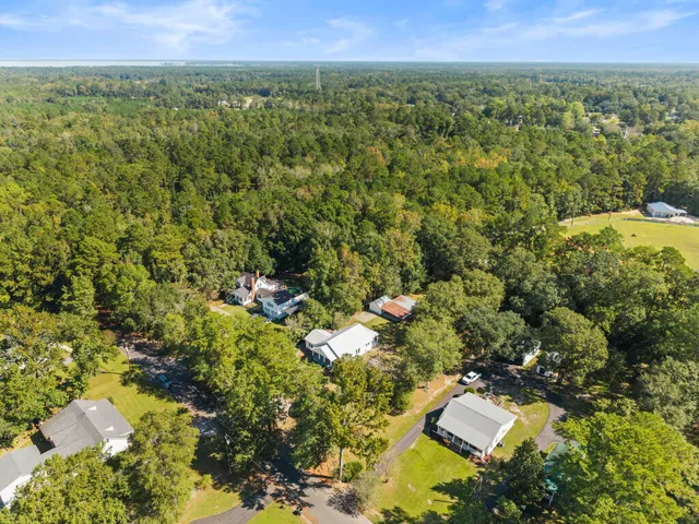 $425,000 | 136 West Street, Moncks Corner, SC 29461