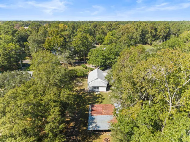 $425,000 | 136 West Street, Moncks Corner, SC 29461