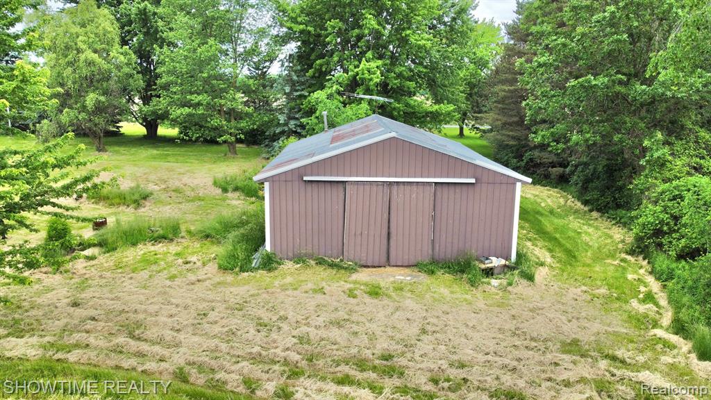 236 Palms Road Goodells, MI 48027 - Photo 10 of 36