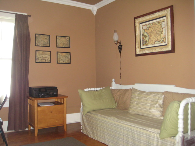 810 North Spring Street, Unit 810 Elgin, IL 60120 - Photo 14 of 22