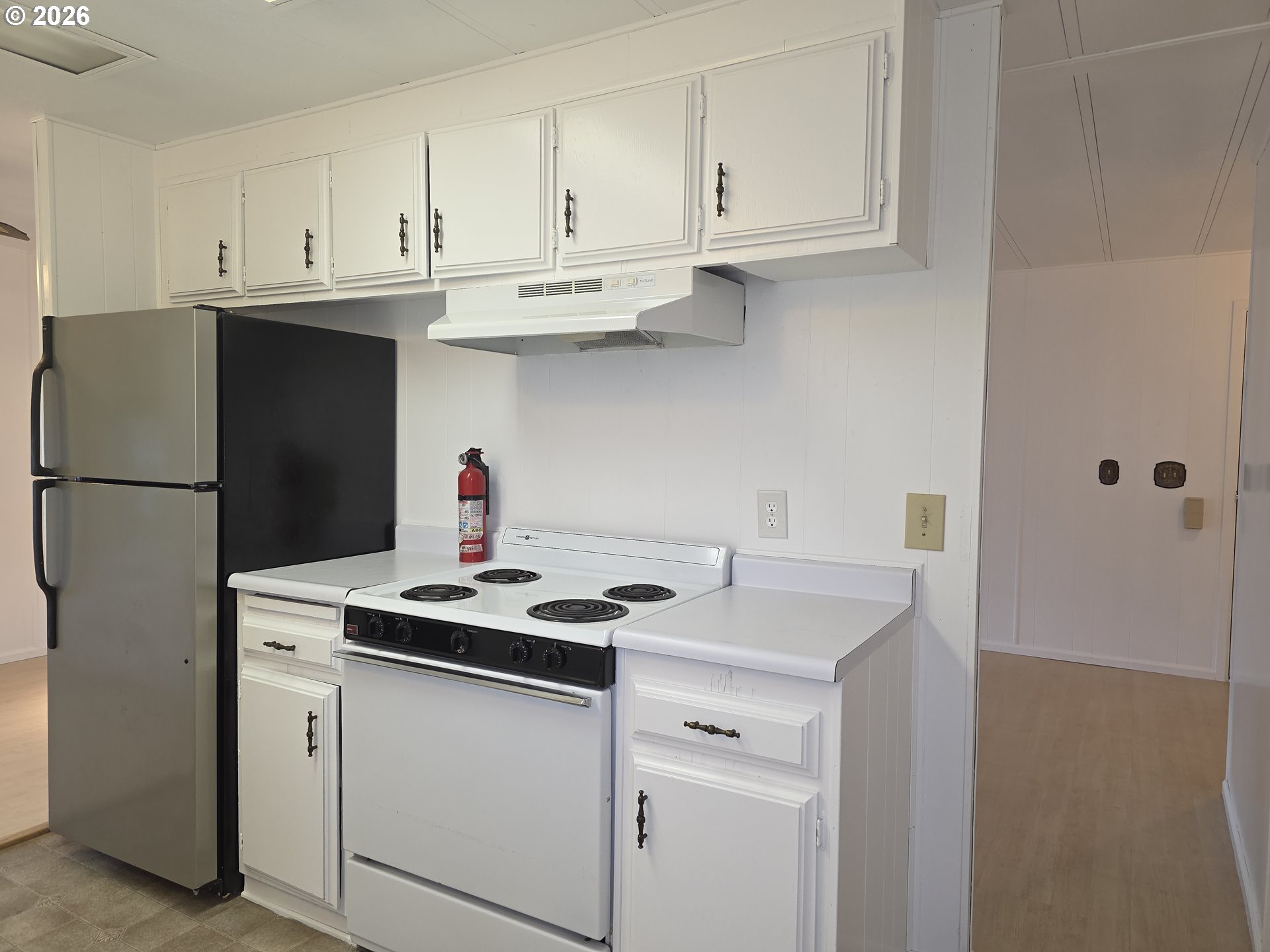 13045 Southeast Stark Street, Unit 112 Portland, OR 97233 - Photo 15 of 25