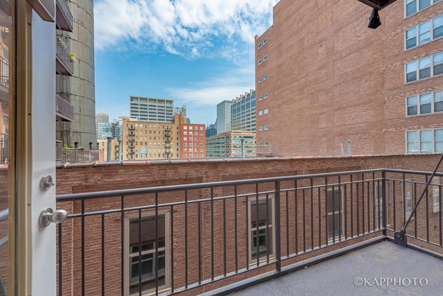 500 South Clinton Street, Unit 416 Chicago, IL 60607 - Photo 23 of 28