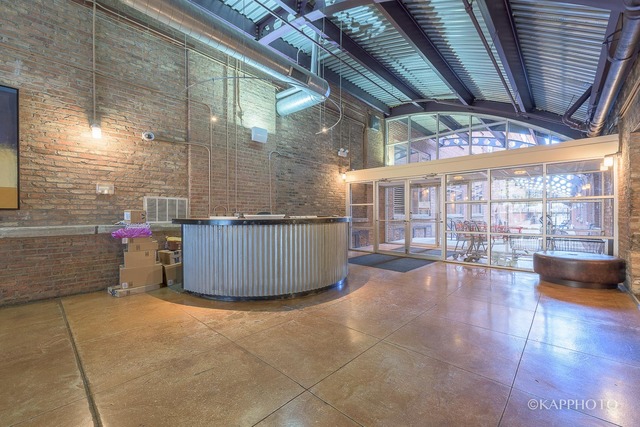 500 South Clinton Street, Unit 416 Chicago, IL 60607 - Photo 26 of 28