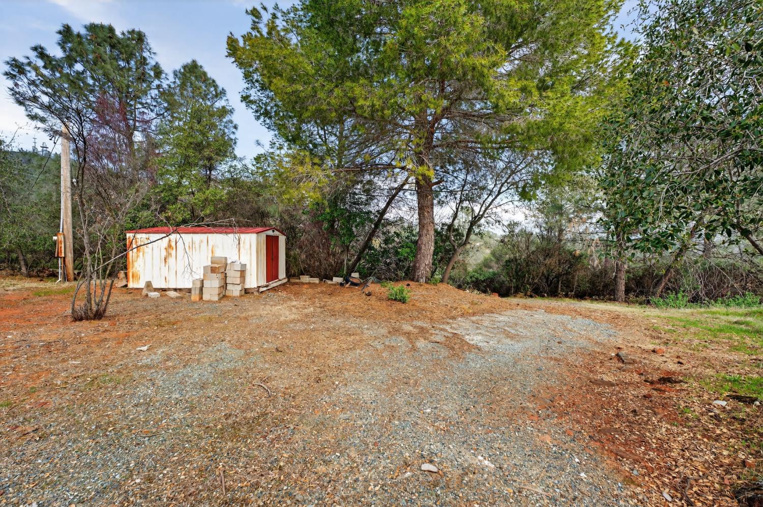 3940 Pineoakyo Court Rescue, CA 95672 - Photo 37 of 44