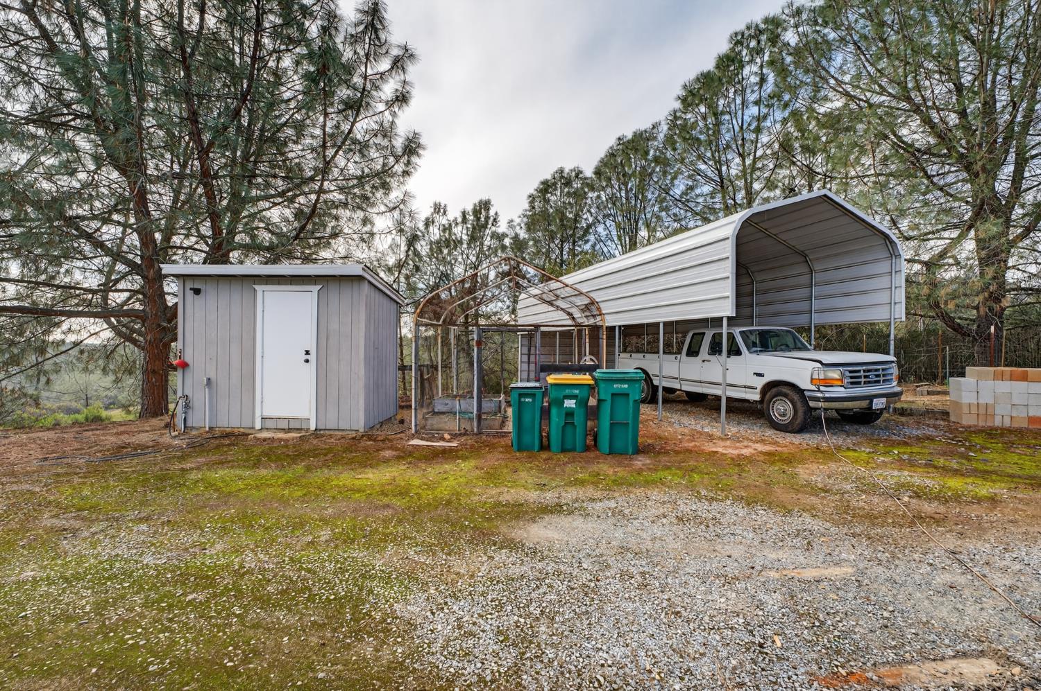 3940 Pineoakyo Court Rescue, CA 95672 - Photo 39 of 44