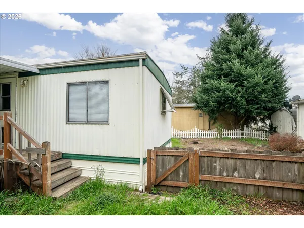 $27,600 | 5335 Main Street, Unit 7, Springfield, OR 97478