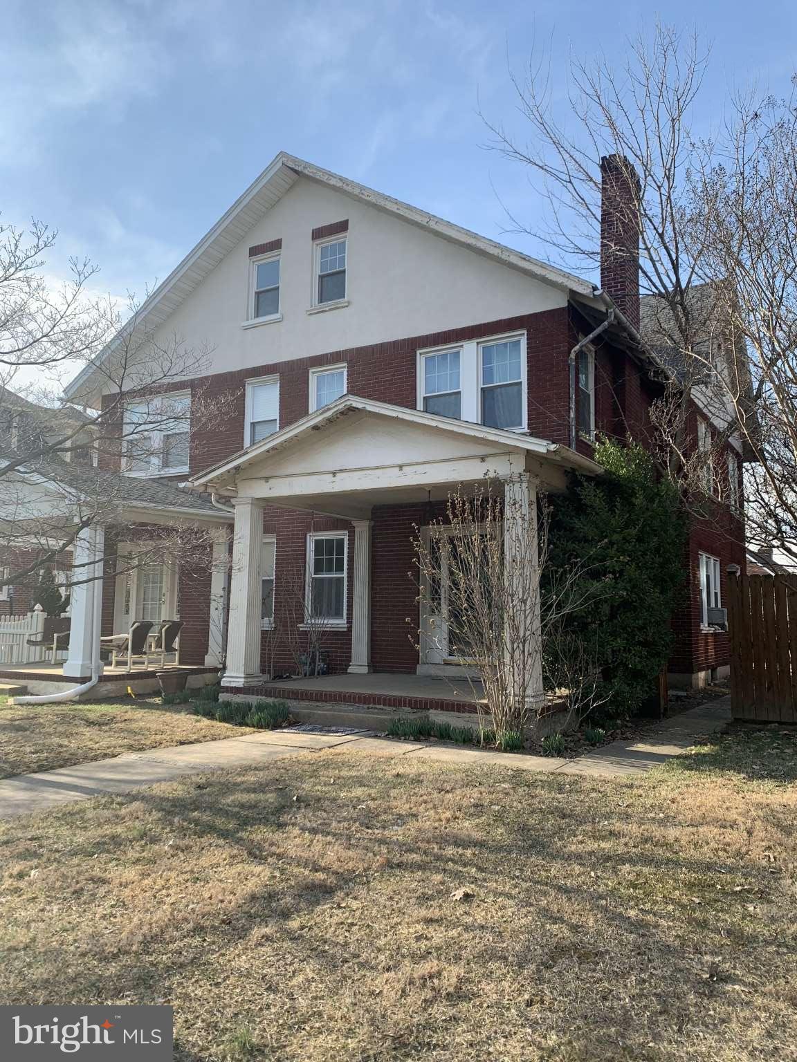 607 Country Club Road York, PA 17403 - Photo 1 of 23 Gallery Image 1