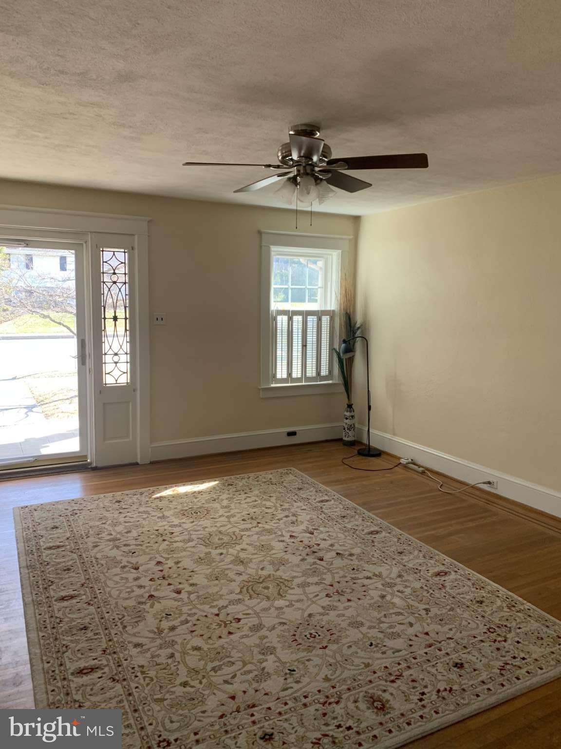 607 Country Club Road York, PA 17403 - Photo 4 of 23 Gallery Image 4