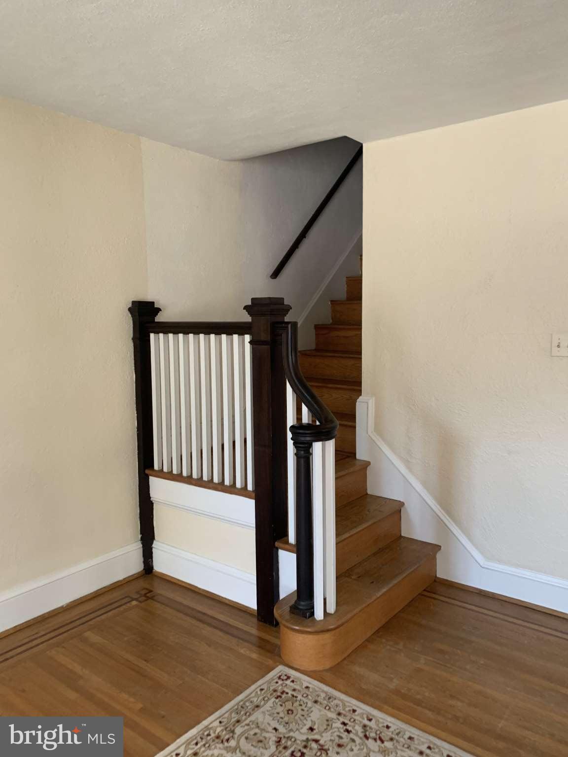 607 Country Club Road York, PA 17403 - Photo 5 of 23 Gallery Image 5