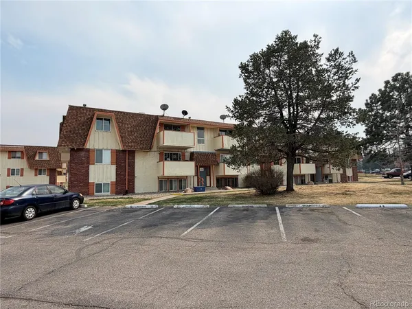 $1,395 | 10211 Ura Lane, Unit 1301, Thornton, CO 80260