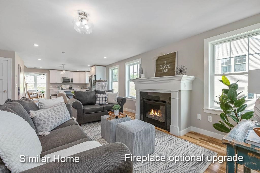 25 Summerwind Place, Unit 25 Greenland, NH 03840 - Photo 4 of 40