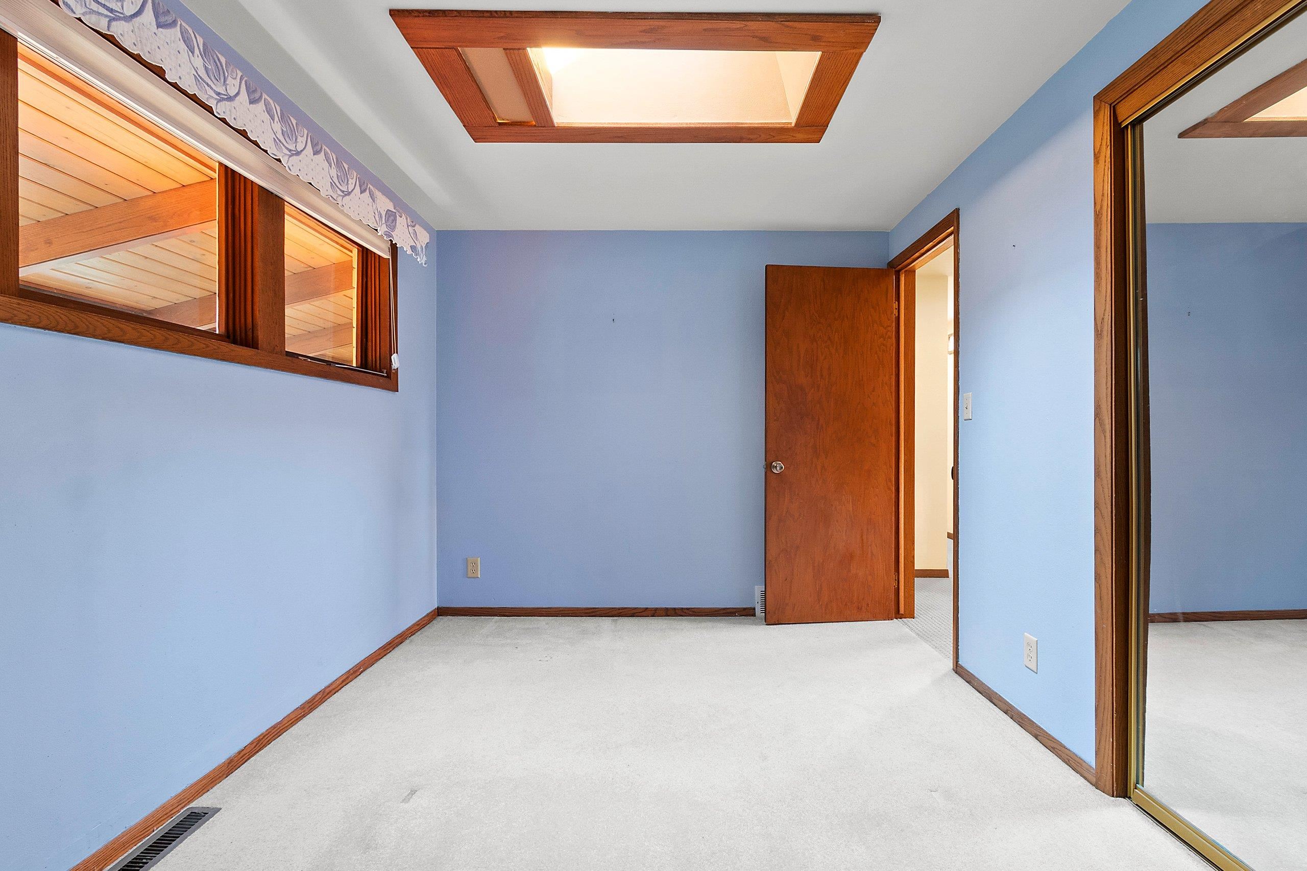 5531 Long Court Appleton, WI 54914 - Photo 27 of 60