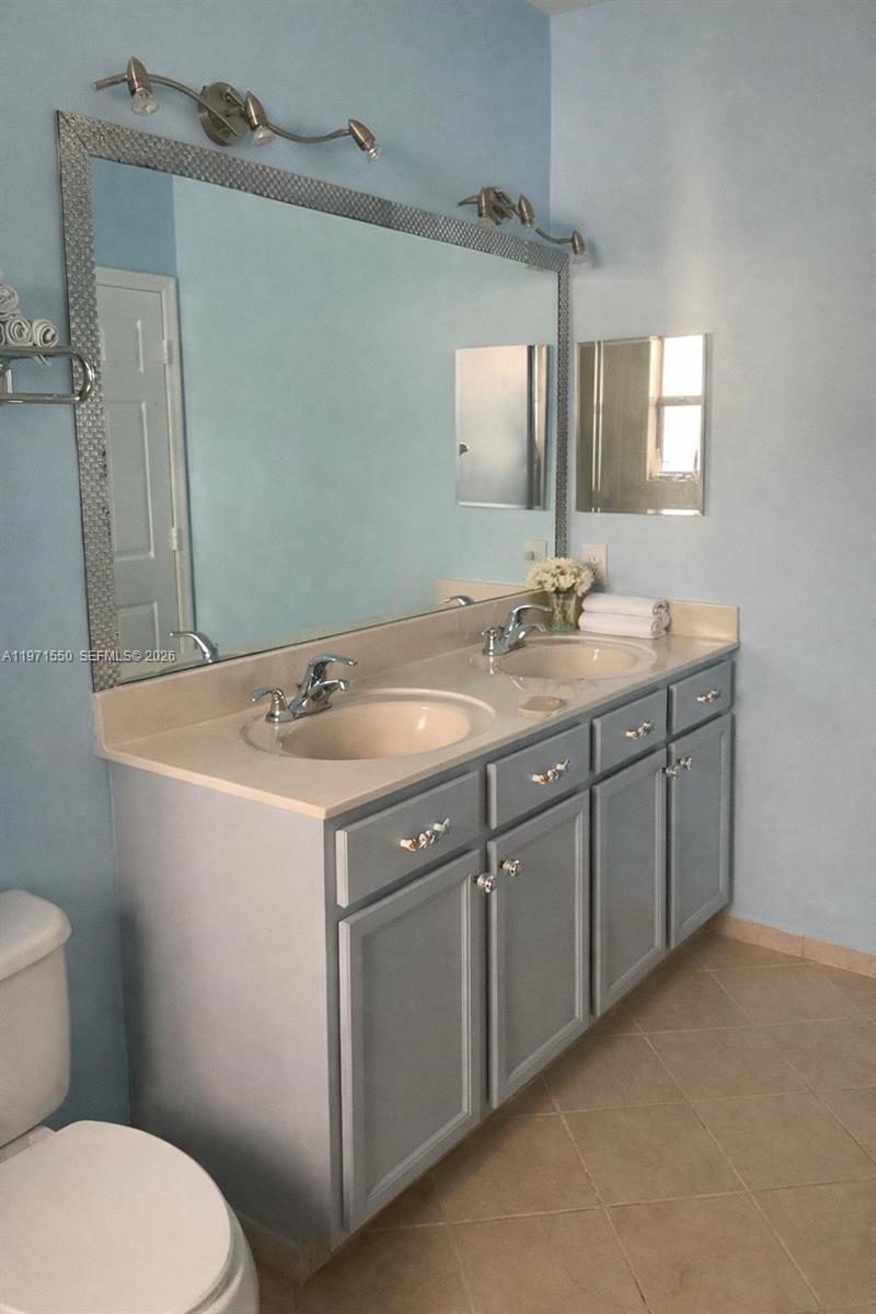 24042 Southwest 114th Place Homestead, FL 33032 - Photo 12 of 29