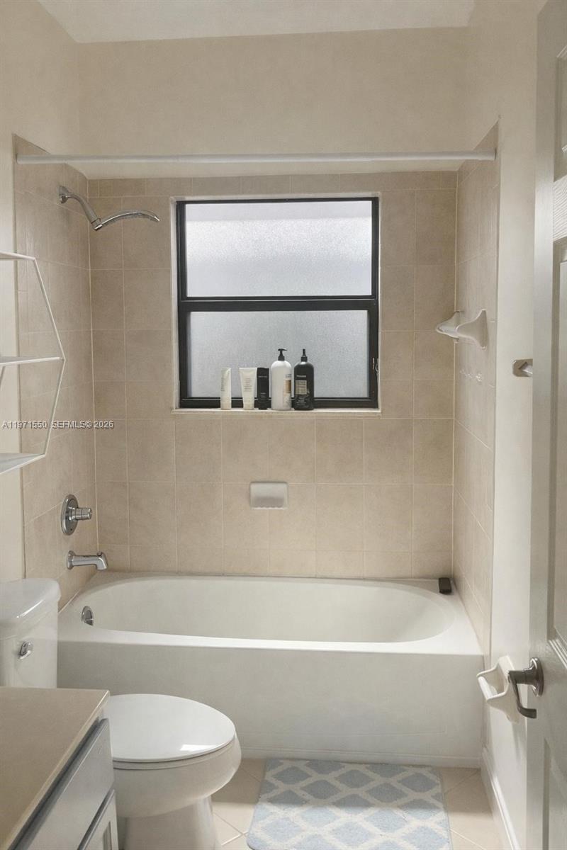 24042 Southwest 114th Place Homestead, FL 33032 - Photo 15 of 29