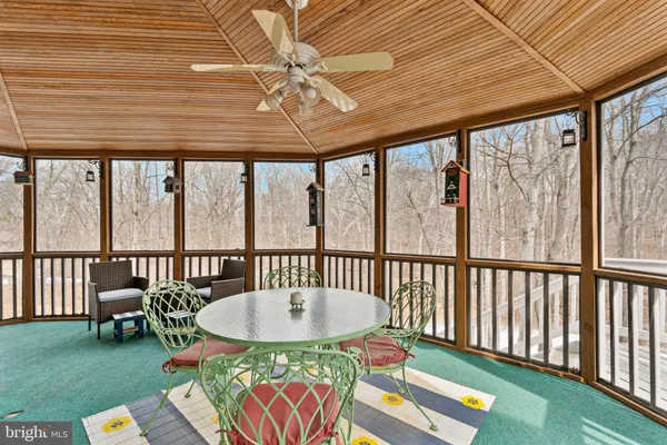 $1,025,000 | 22109 Creekview Drive, Gaithersburg, MD 20882