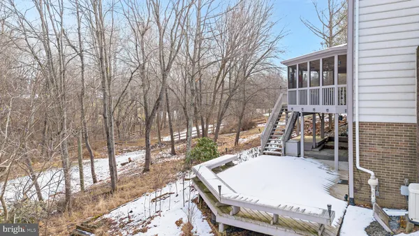 $1,025,000 | 22109 Creekview Drive, Gaithersburg, MD 20882