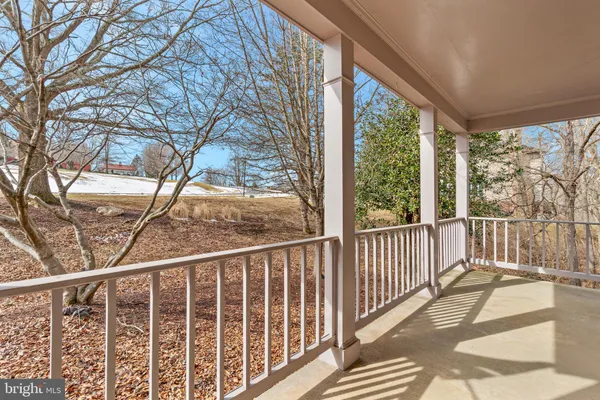 $1,025,000 | 22109 Creekview Drive, Gaithersburg, MD 20882