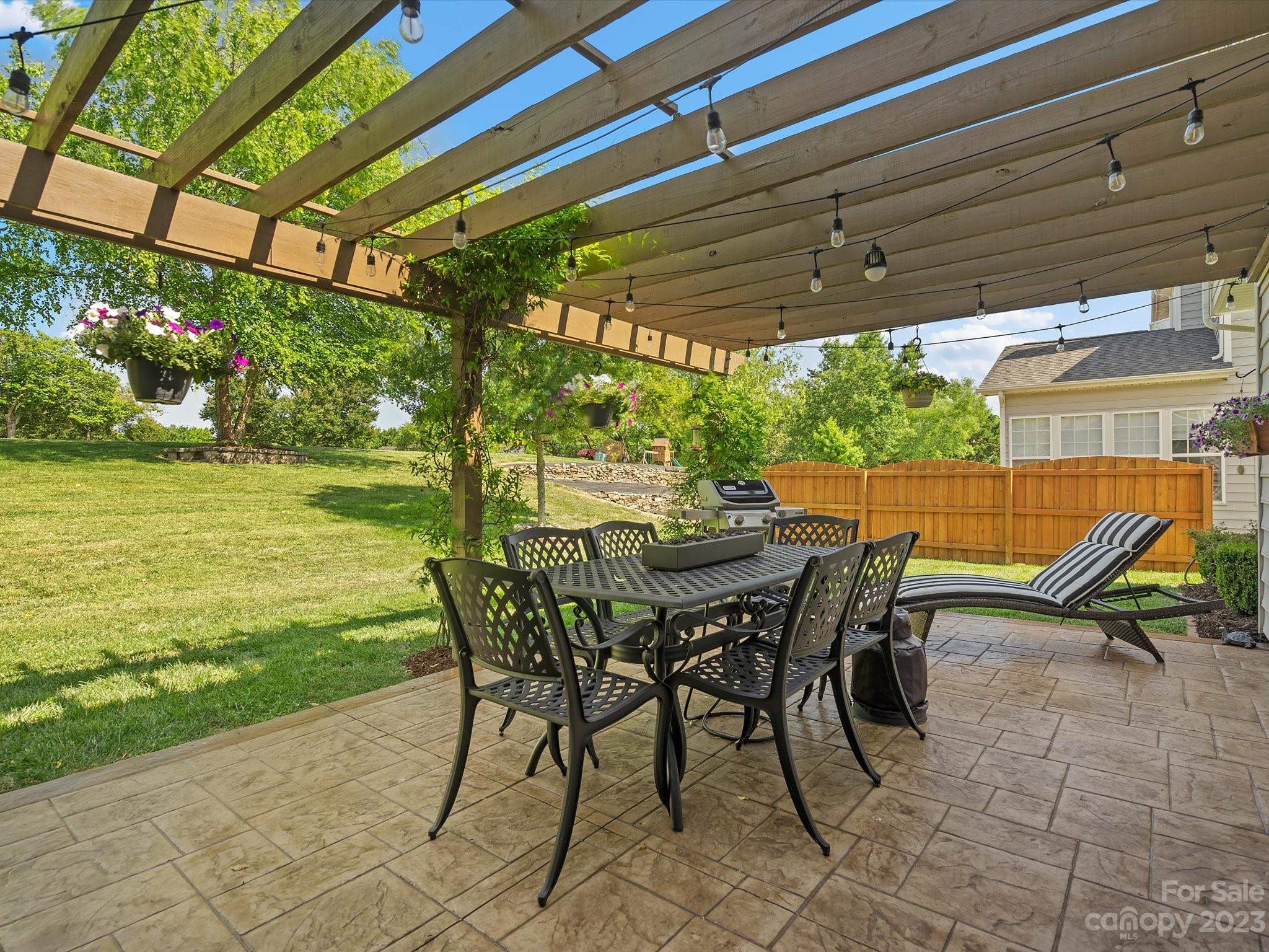 815 Circle Trace Road Monroe, NC 28110 - Photo 44 of 48 a view of an outdoor sitting area with furniture