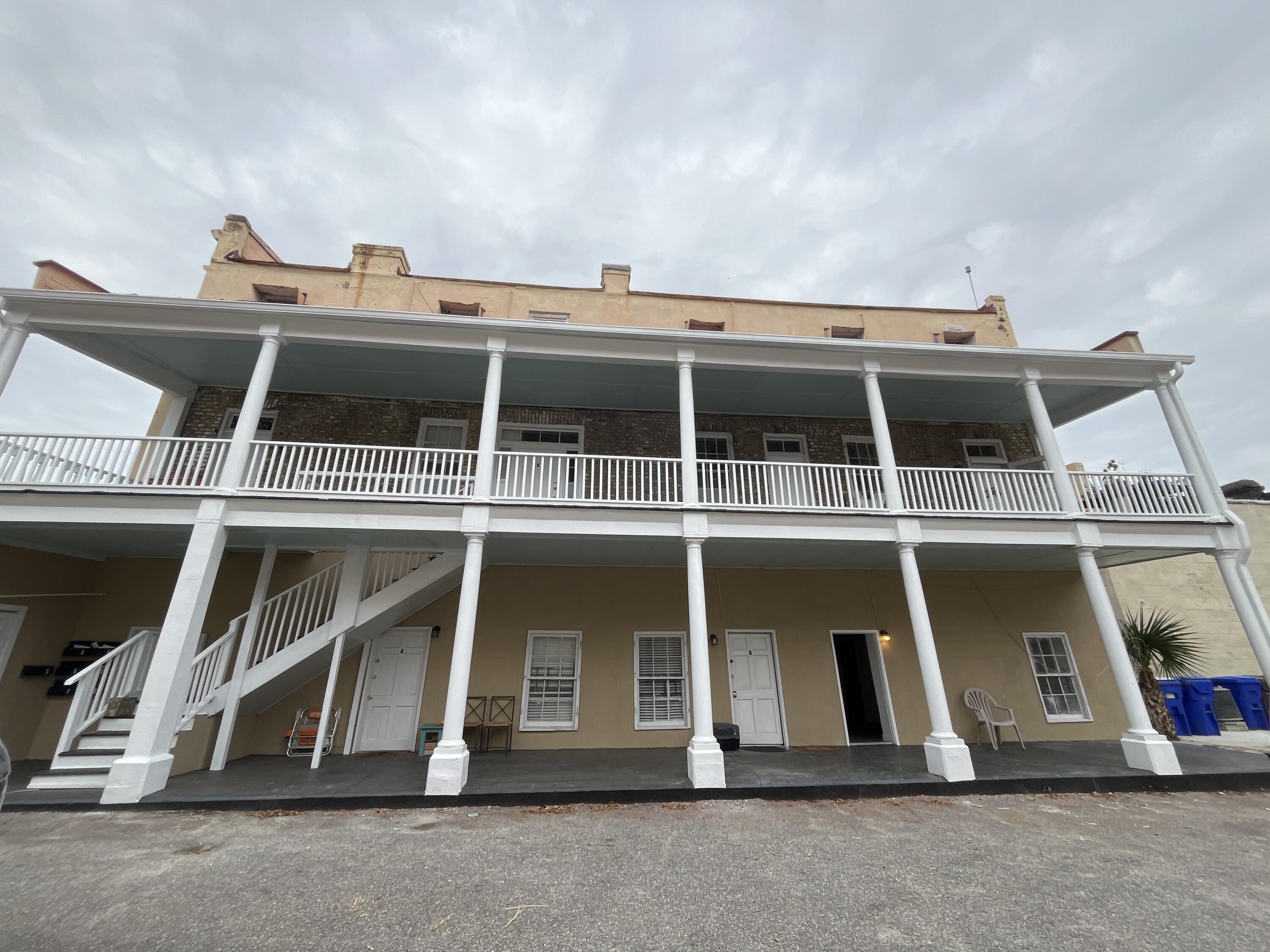 126 Alexander Street, Unit E Charleston, SC 29403 - Photo 1 of 18 original (25)