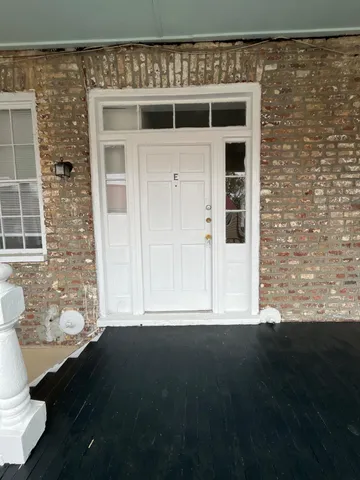 $2,200 | 126 Alexander Street, Unit E, Charleston, SC 29403