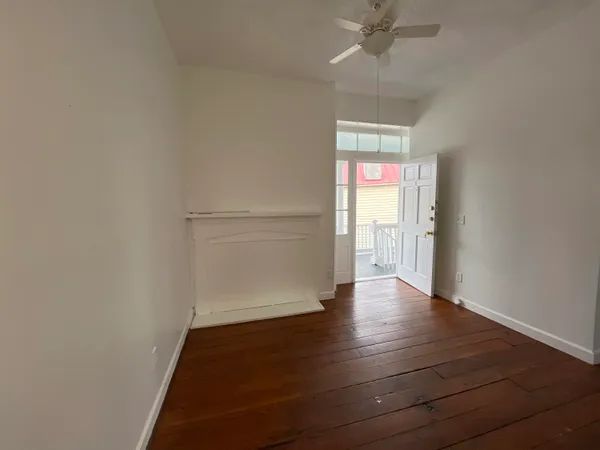 $2,200 | 126 Alexander Street, Unit E, Charleston, SC 29403