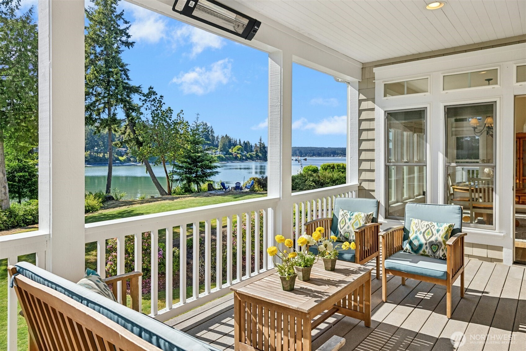 15809 Virginia Point Road Northeast Poulsbo, WA 98370 - Photo 11 of 37