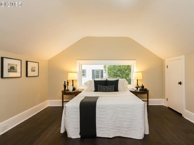 2772 Southwest Talbot Road Portland, OR 97201 - Photo 14 of 16 Gallery Image 14