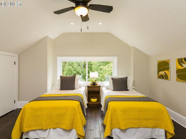 2772 Southwest Talbot Road Portland, OR 97201 - Photo 16 of 16 Gallery Image 16