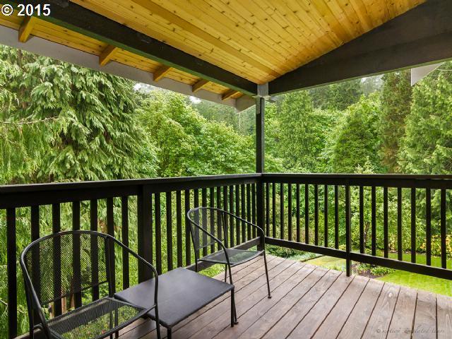 2772 Southwest Talbot Road Portland, OR 97201 - Photo 6 of 16 Gallery Image 6