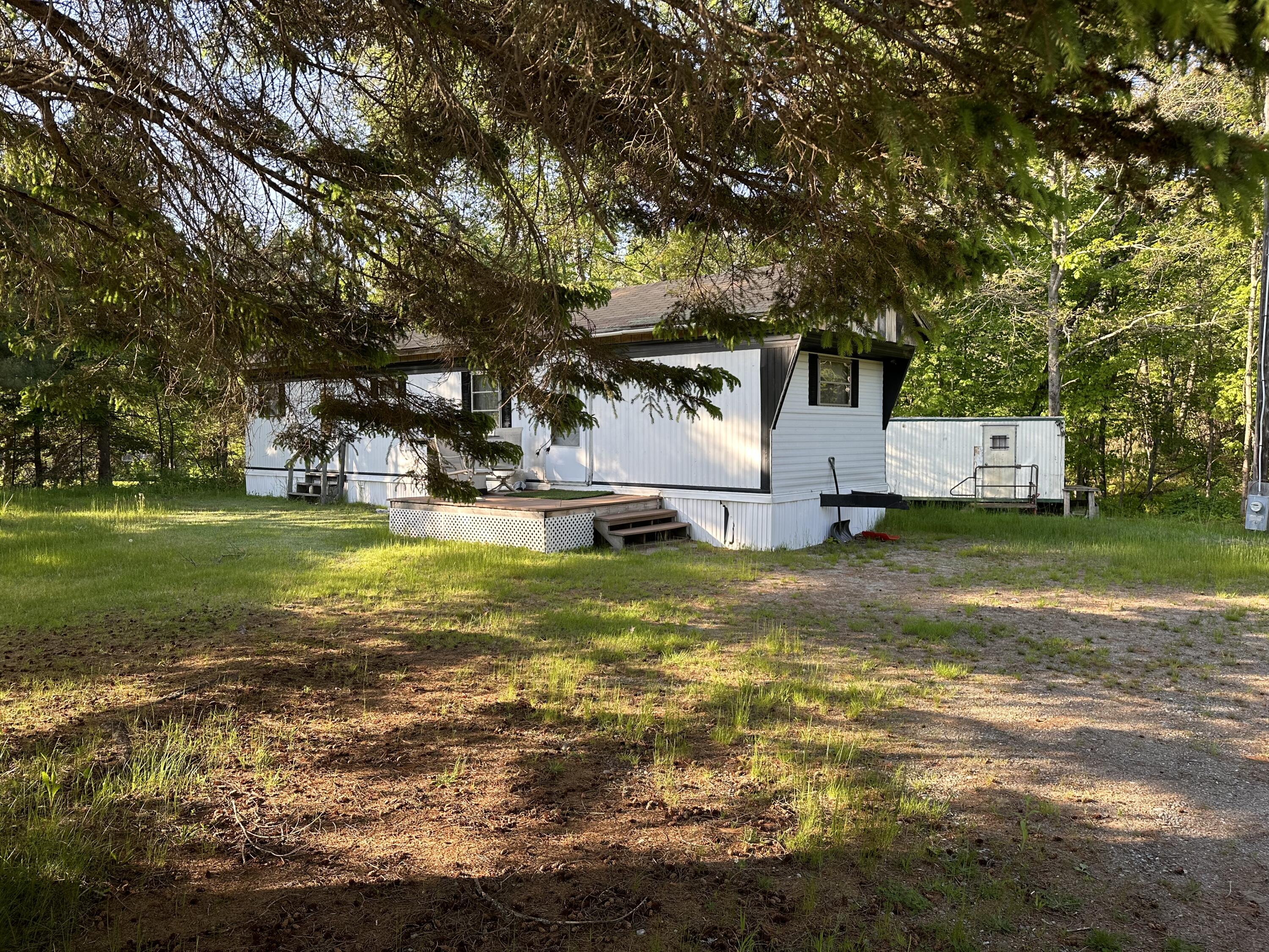 136 Riverside Street Kingfield, ME 04947 - Photo 5 of 11 IMG_3686