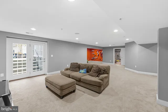 $875,000 | 14200 Tulip Reach Court, Bowie, MD 20720