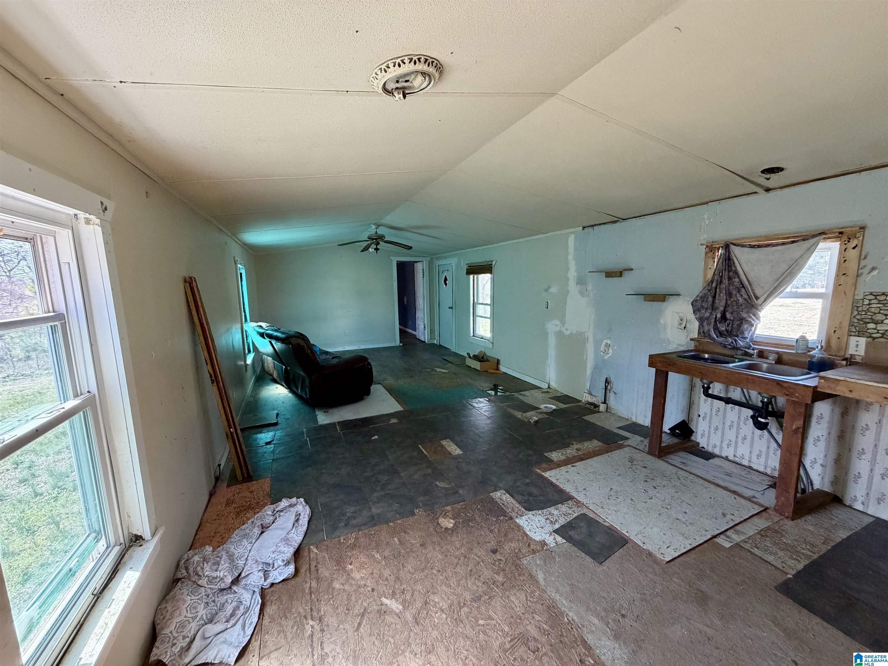 115 County Road 440 Clanton, AL 35046 - Photo 2 of 7